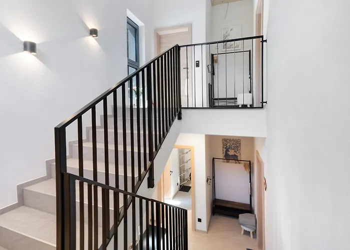 Stackler54 - Mit Garten