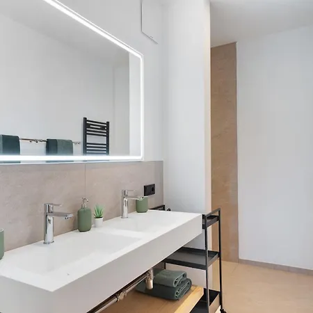 Apartment Stackler54 - Mit Garten Neustift im Stubaital