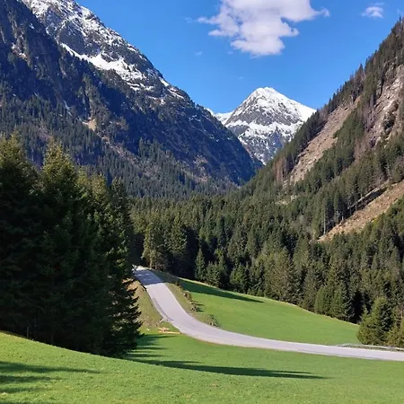 Stackler54 - Mit Garten Appartamento Neustift im Stubaital